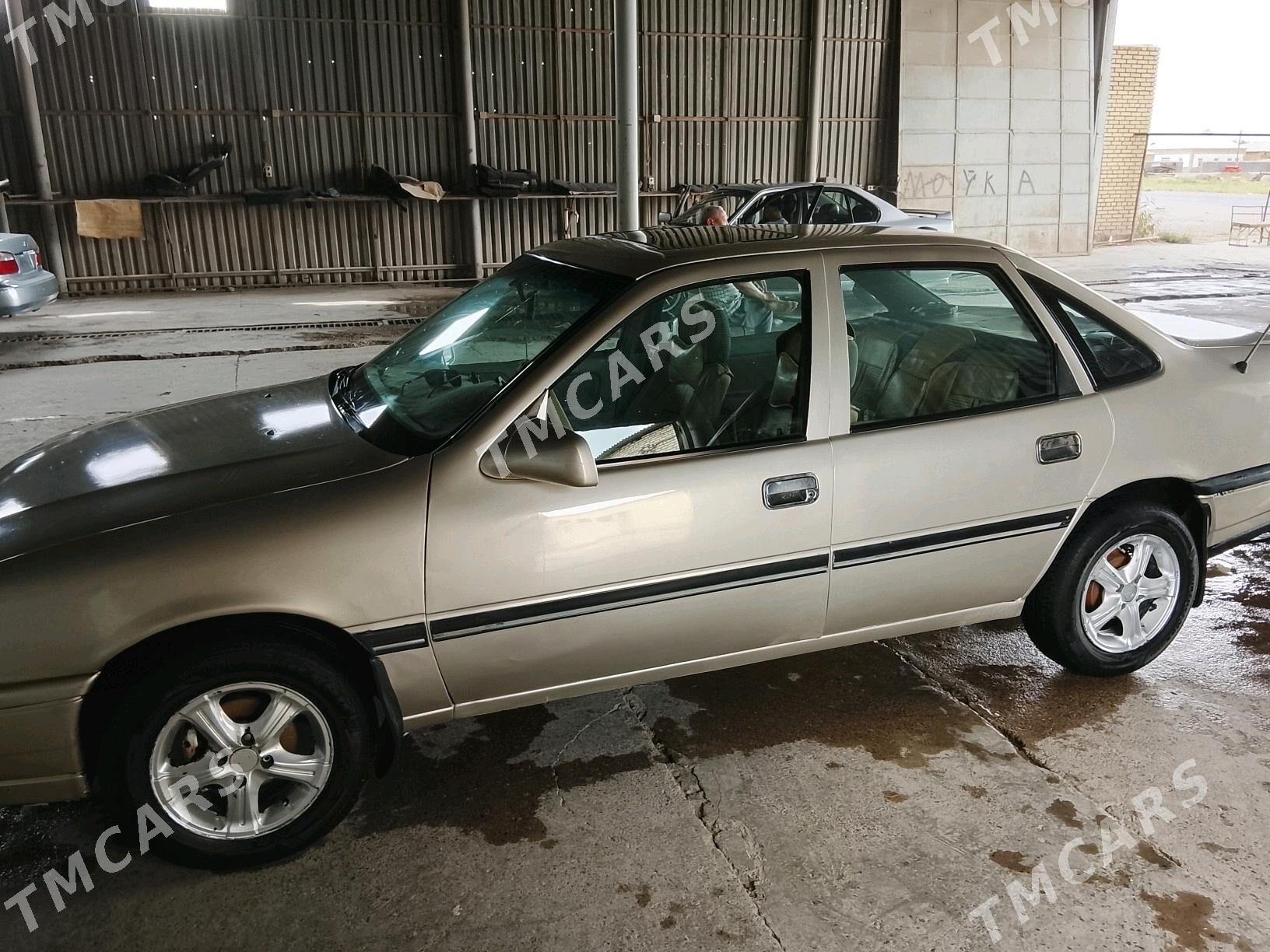 Opel Vectra 1991 - 34 000 TMT - Мары - img 2