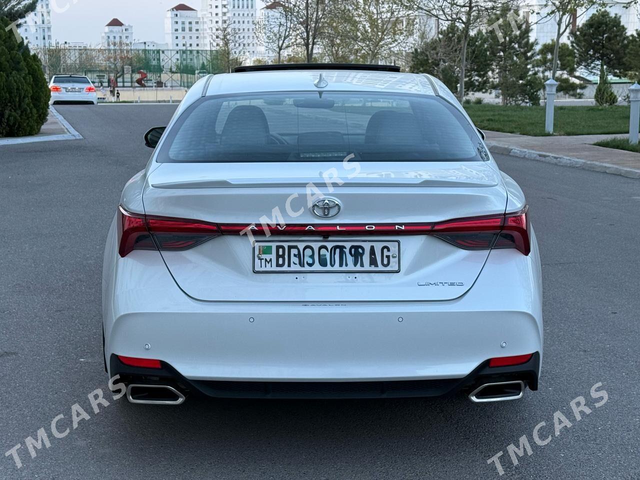 Toyota Avalon 2022 - 470 000 TMT - Бузмеин - img 2
