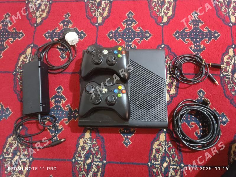 XBOX 360E 256GB - Hitrowka - img 2