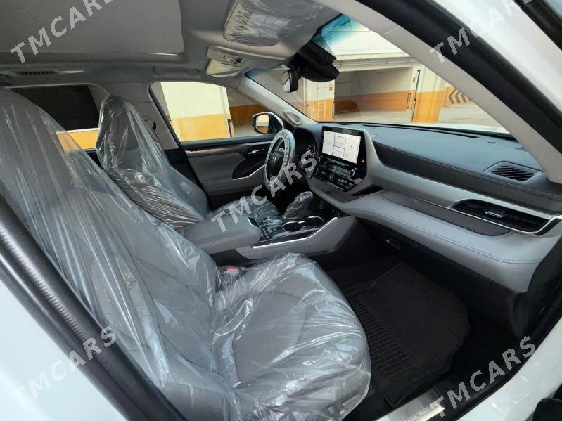 Toyota Highlander 2022 - 730 000 TMT - Aşgabat - img 2