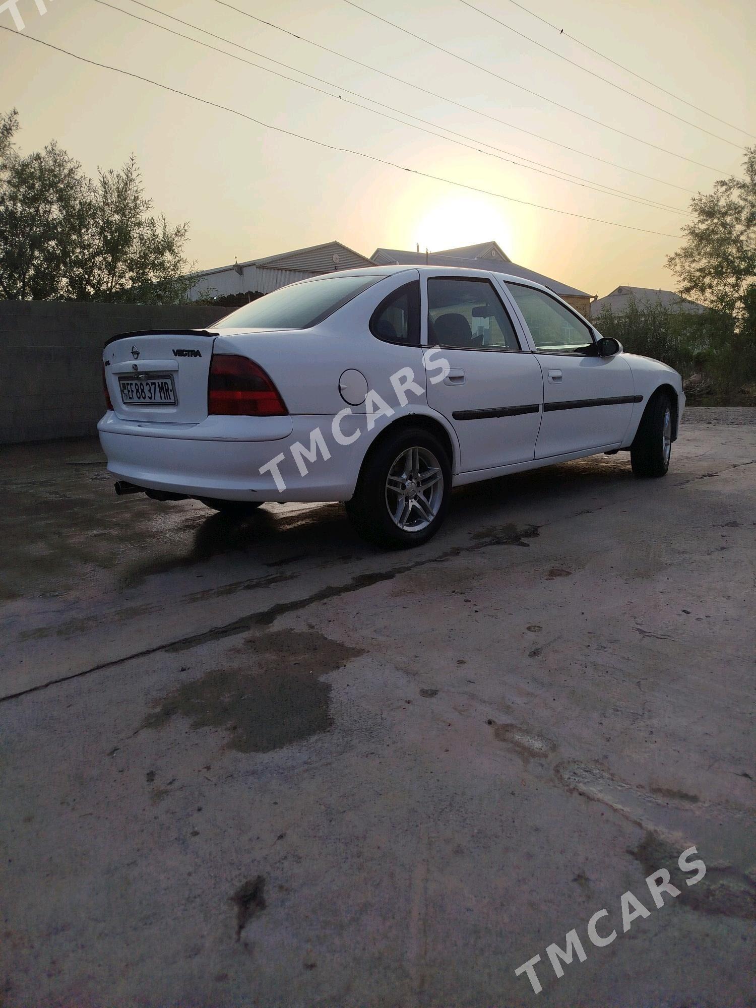 Opel Vectra 1998 - 40 000 TMT - Векильбазар - img 4