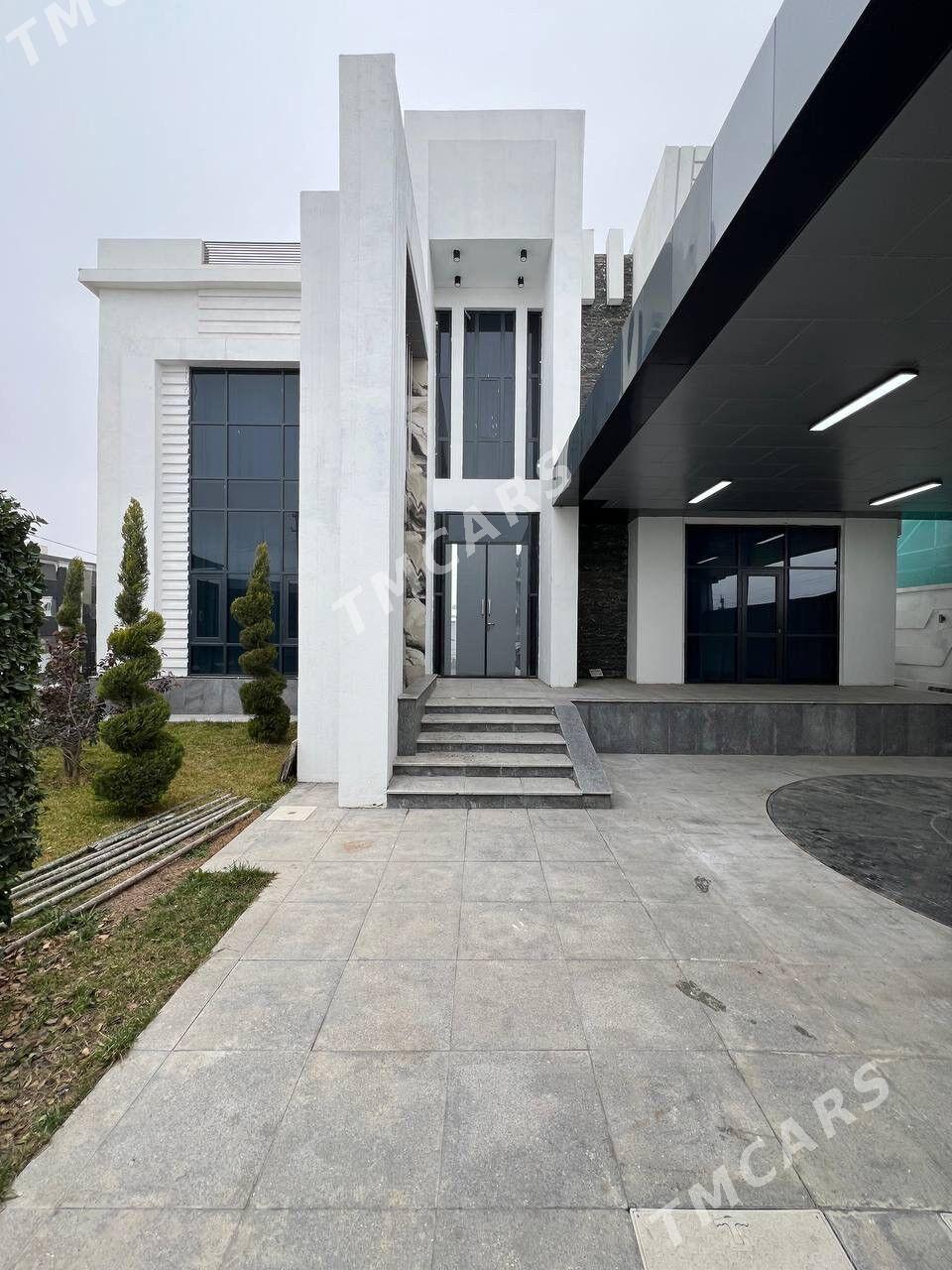 EŶESINDEN ÁNEW - Aşgabat - img 2
