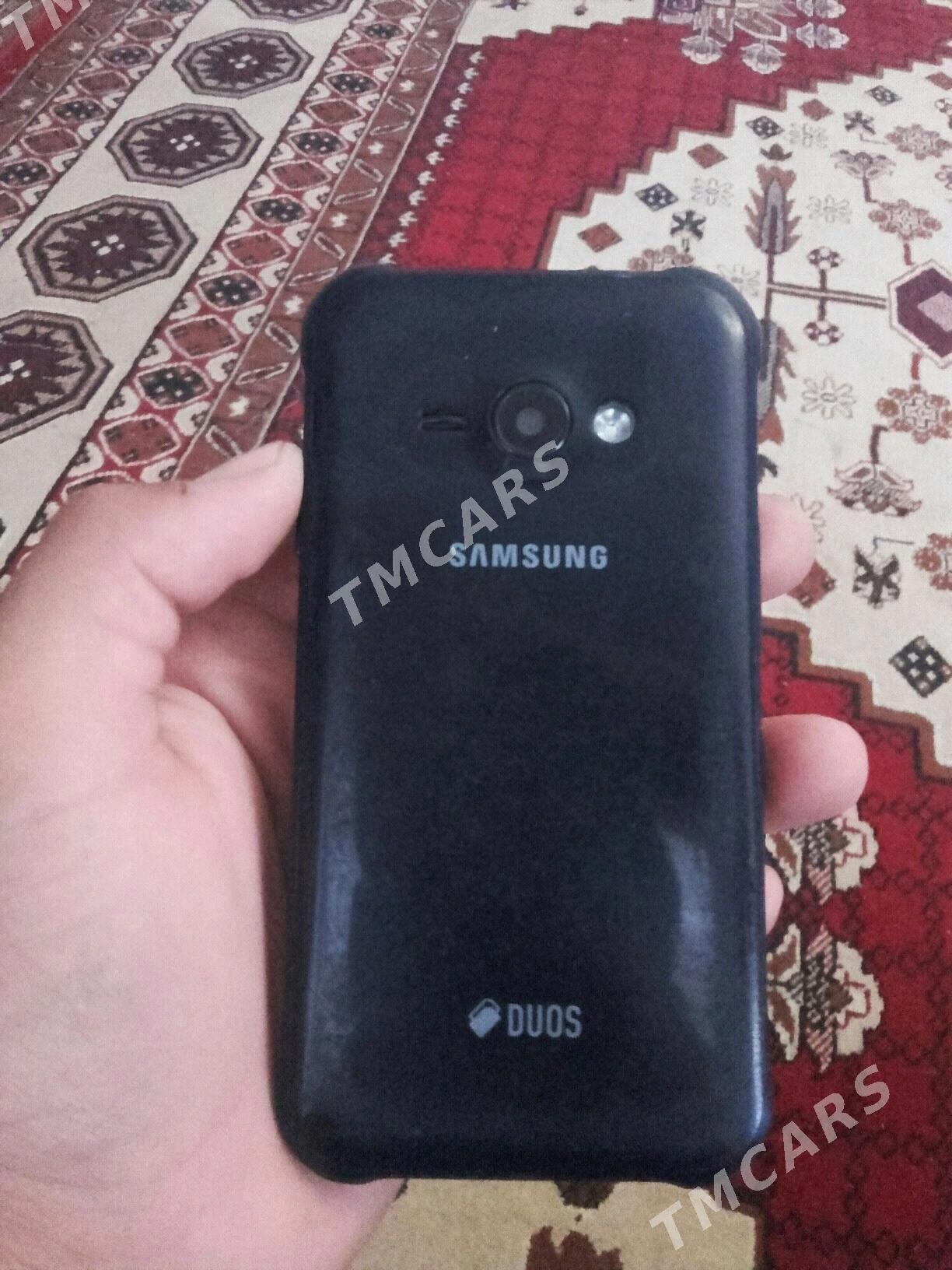 galaxy j1 ace 4G 2017 - Чарджоу - img 8