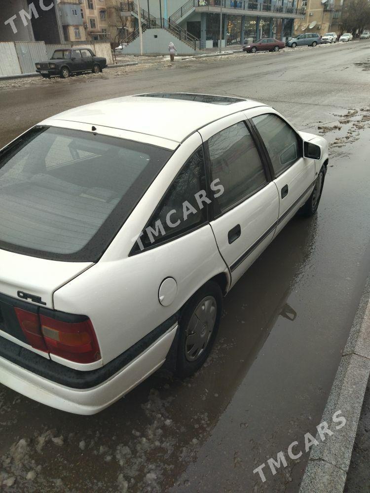 Opel Vectra 1991 - 35 000 TMT - Mary - img 6