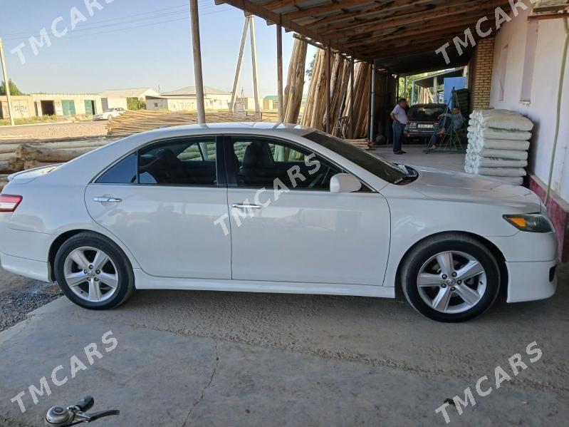 Toyota Camry 2010 - 225 000 TMT - Köneürgenç - img 3