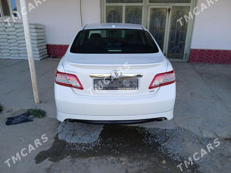 Toyota Camry 2010 - 225 000 TMT - Köneürgenç - img 2