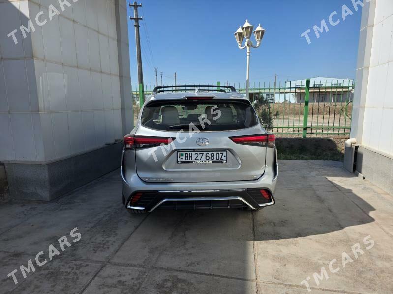 Toyota Highlander 2021 - 580 000 TMT - Daşoguz - img 3