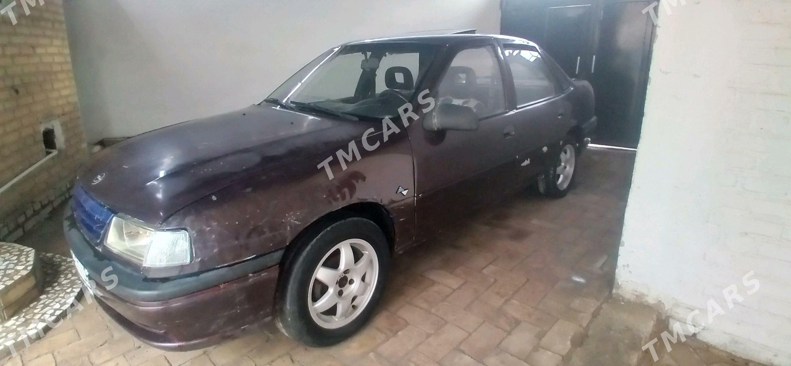 Opel Vectra 1993 - 25 000 TMT - Керки - img 2
