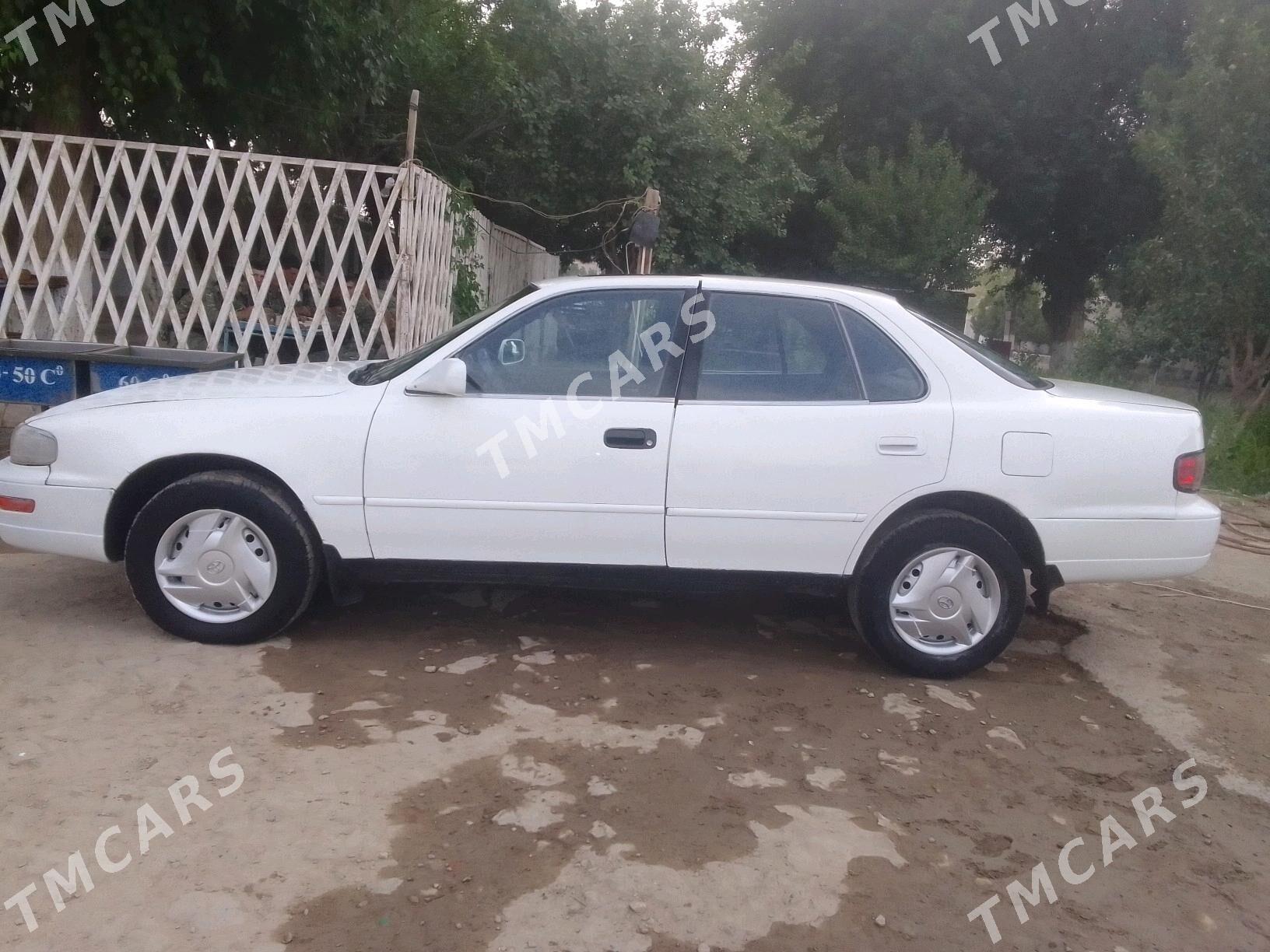 Toyota Camry 1992 - 75 000 TMT - Койтендаг - img 2