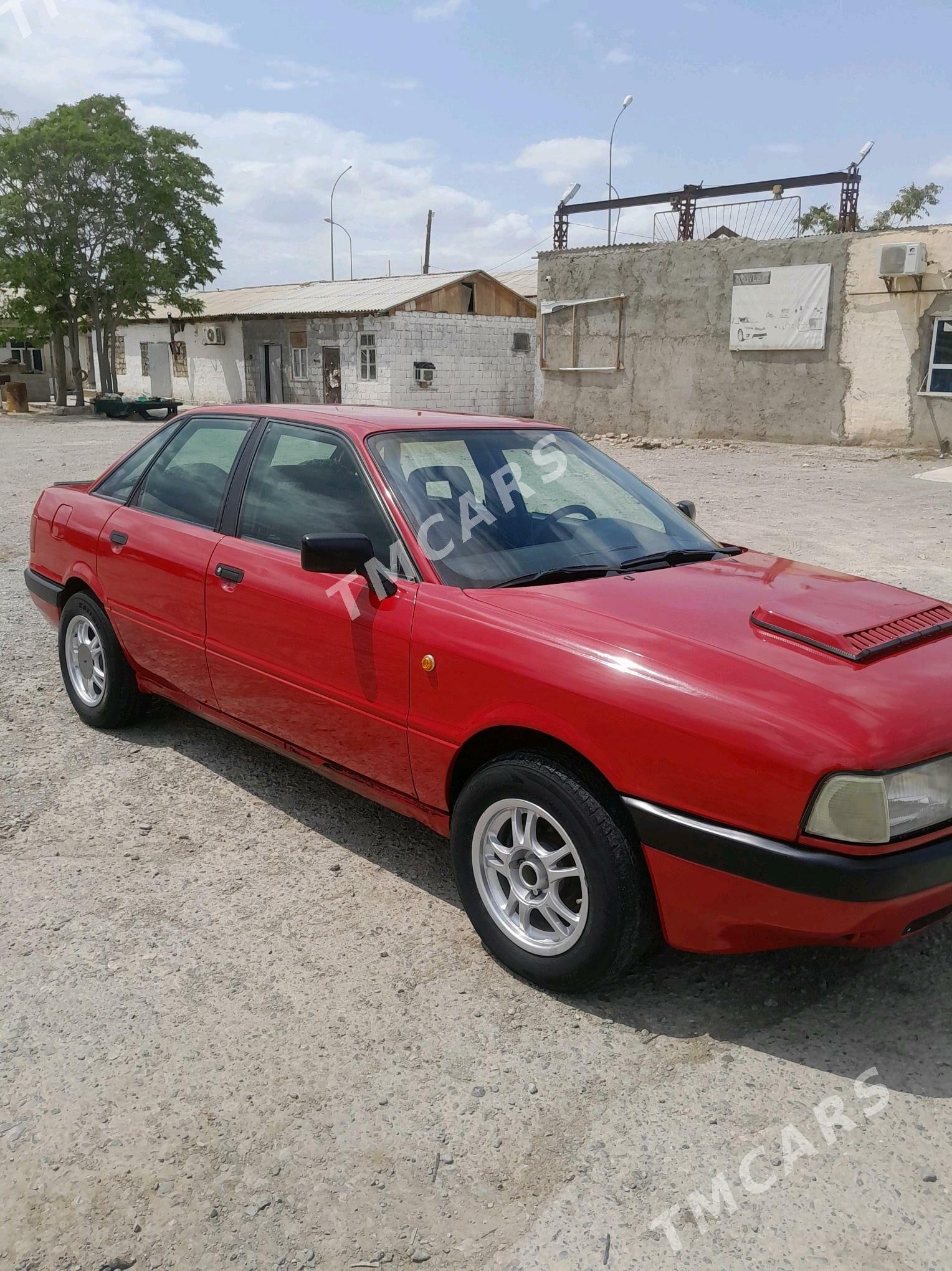 Audi 80 1992 - 26 000 TMT - Gyzylarbat - img 4
