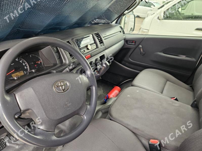 Toyota Hiace 2021 - 420 000 TMT - "Алтын Асыр" Гундогар базары ( Толкучка) - img 4