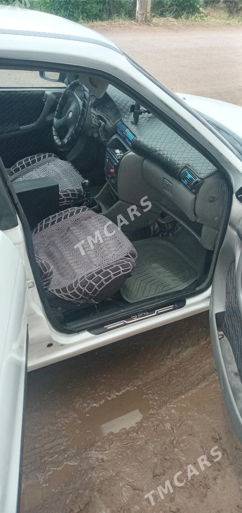 Opel Astra 1994 - 35 000 TMT - Шабатский этрап - img 8