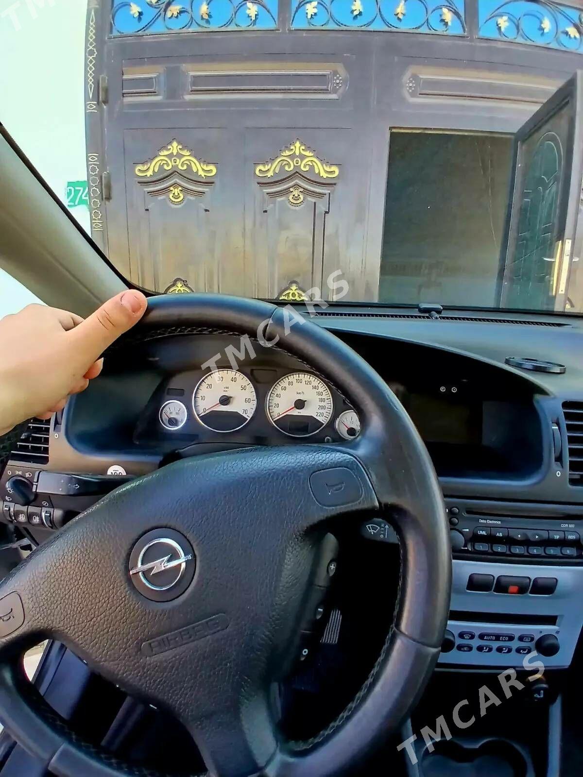 Opel Zafira 2003 - 108 000 TMT - Дашогуз - img 2