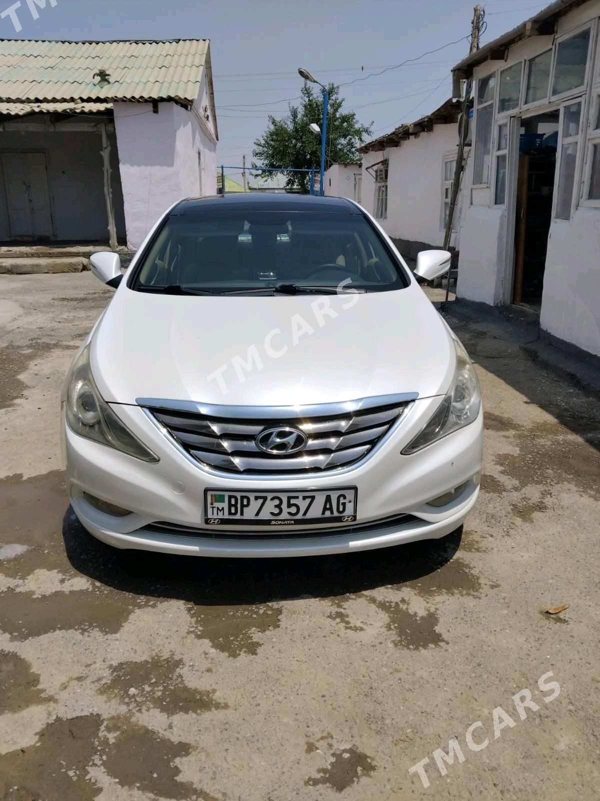 Hyundai Sonata 2011 - 160 000 TMT - Köşi - img 6