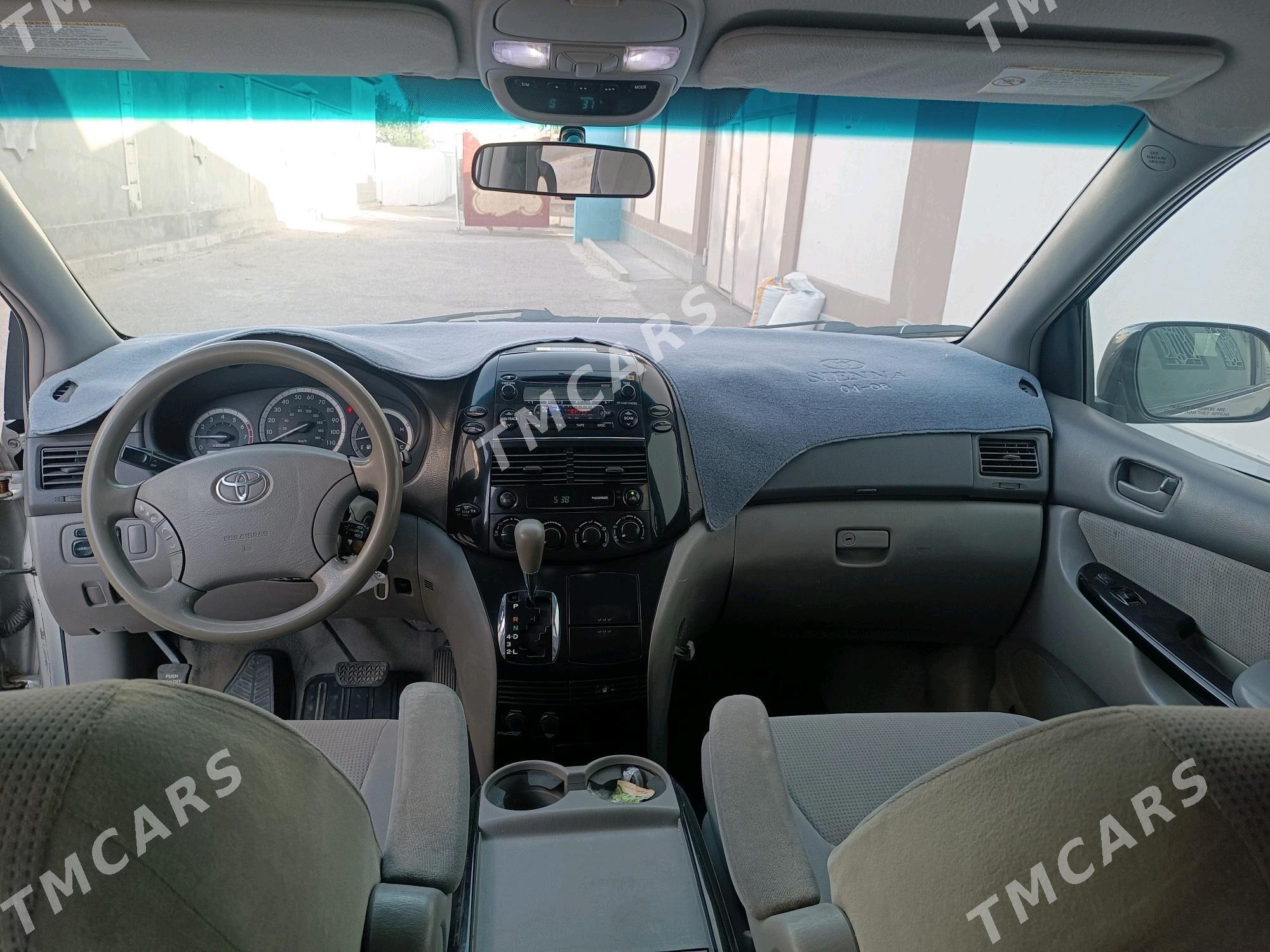 Toyota Sienna 2004 - 230 000 TMT - Mary - img 6