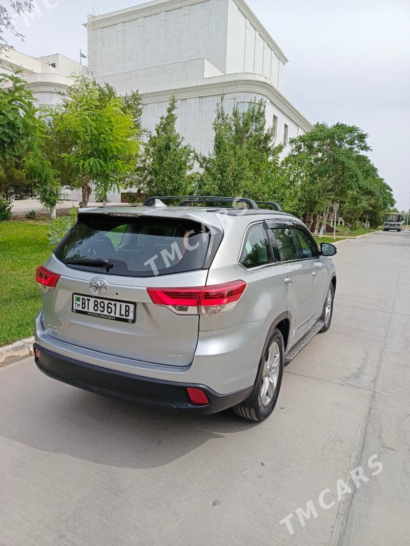 Toyota Highlander 2018 - 420 000 TMT - Туркменабат - img 6