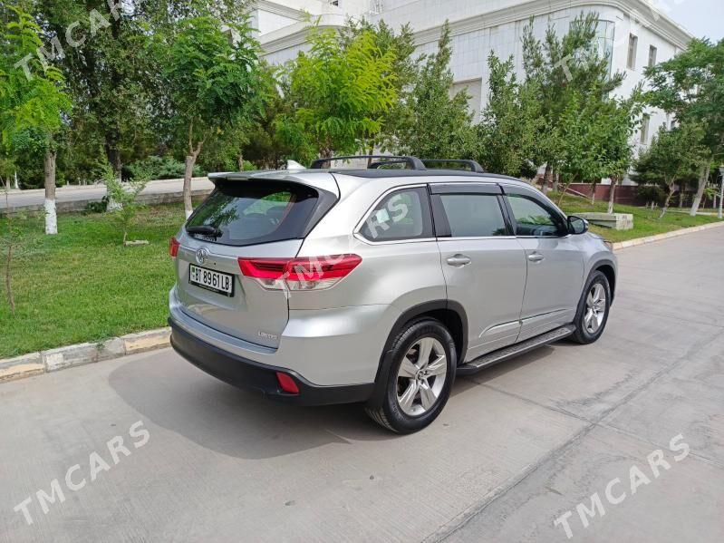 Toyota Highlander 2018 - 420 000 TMT - Туркменабат - img 5