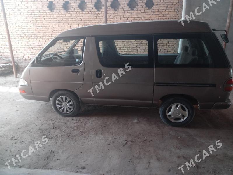 Toyota Town Ace 1993 - 40 000 TMT - Сакар - img 2