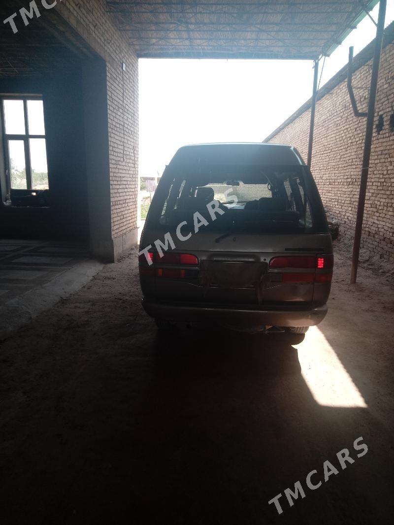 Toyota Town Ace 1993 - 40 000 TMT - Сакар - img 4