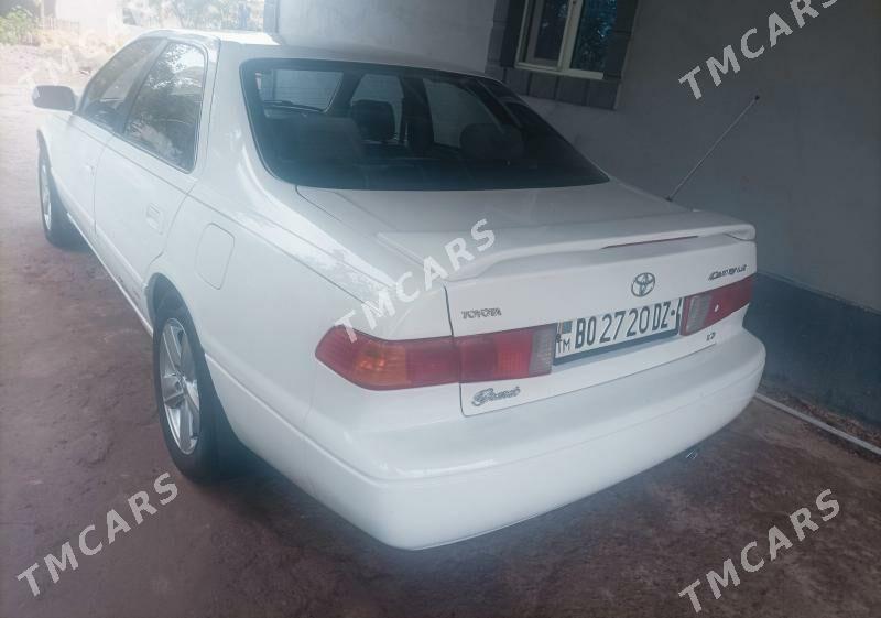 Toyota Camry 2000 - 125 000 TMT - Дашогуз - img 2