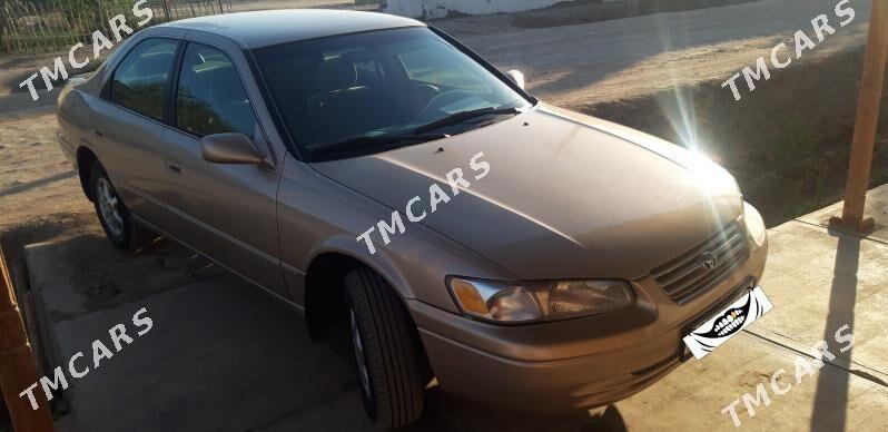 Toyota Camry 1998 - 130 000 TMT - Şabat etr. - img 2