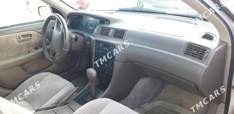 Toyota Camry 1998 - 130 000 TMT - Şabat etr. - img 5