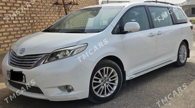 Toyota Sienna 2010 - 300 000 TMT - Änew - img 3