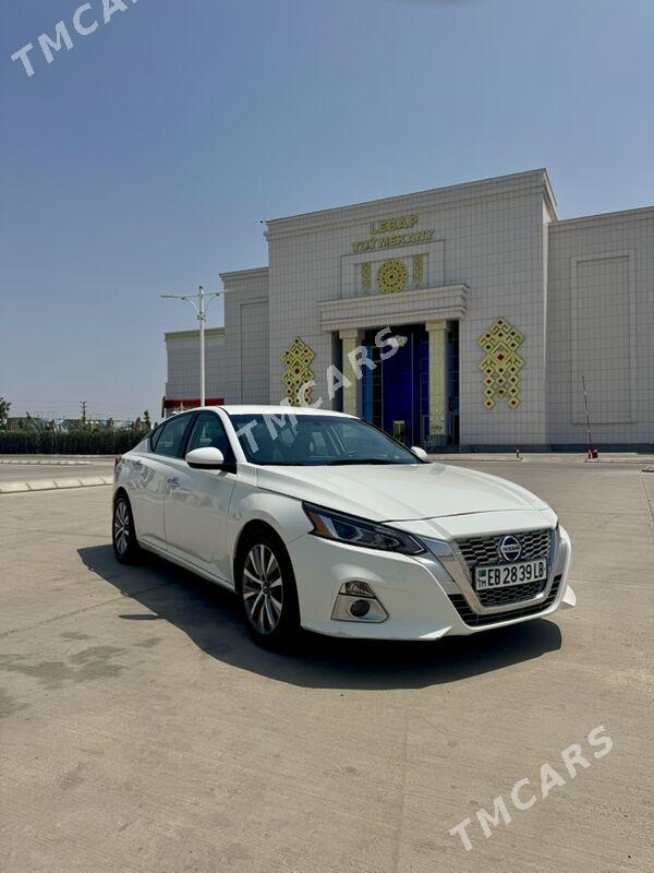 Nissan Altima 2019 - 230 000 TMT - Туркменабат - img 3