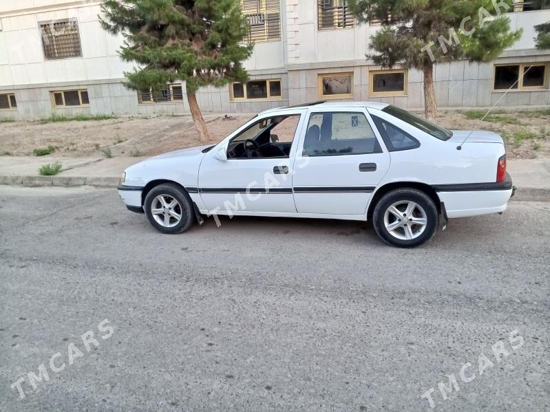 Opel Vectra 1991 - 32 000 TMT - Мары - img 5
