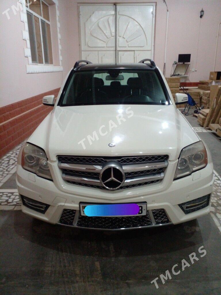 Mercedes-Benz GLK 350 2011 - 265 000 TMT - Туркменабат - img 3