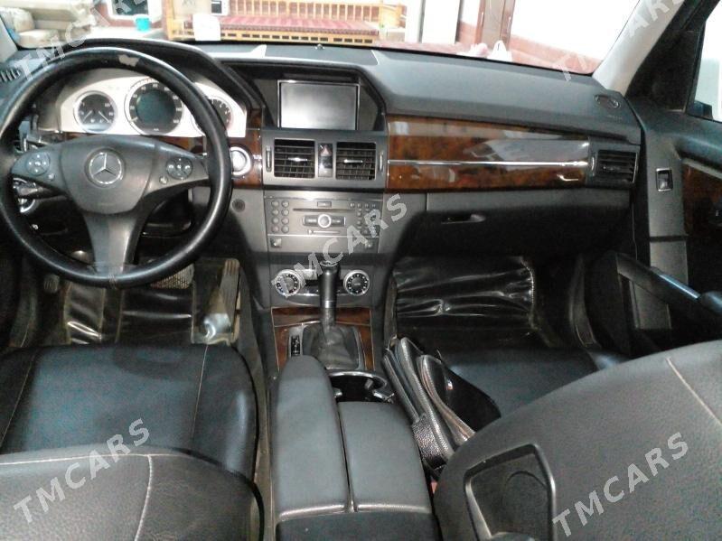 Mercedes-Benz GLK 350 2011 - 265 000 TMT - Туркменабат - img 5