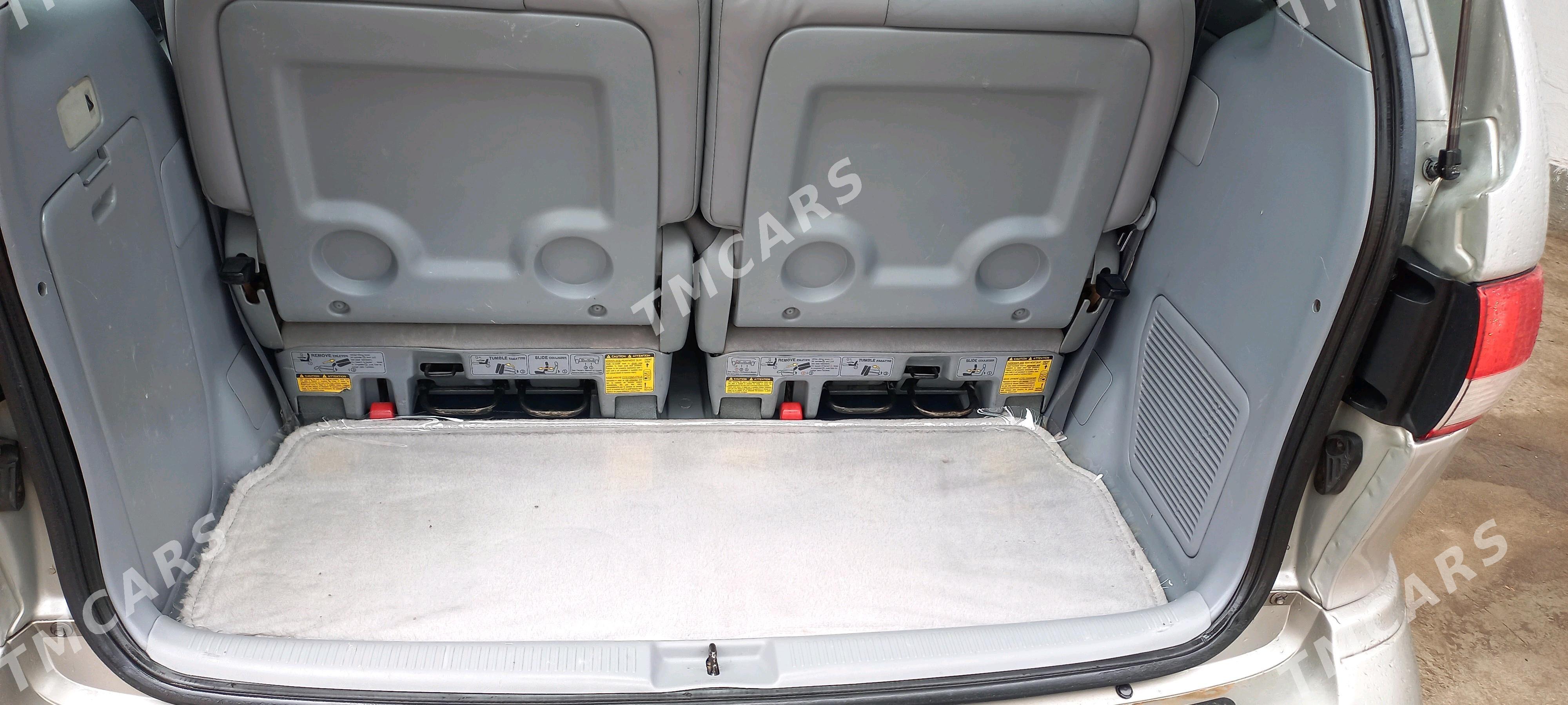 Toyota Sienna 2002 - 188 000 TMT - Daşoguz - img 6