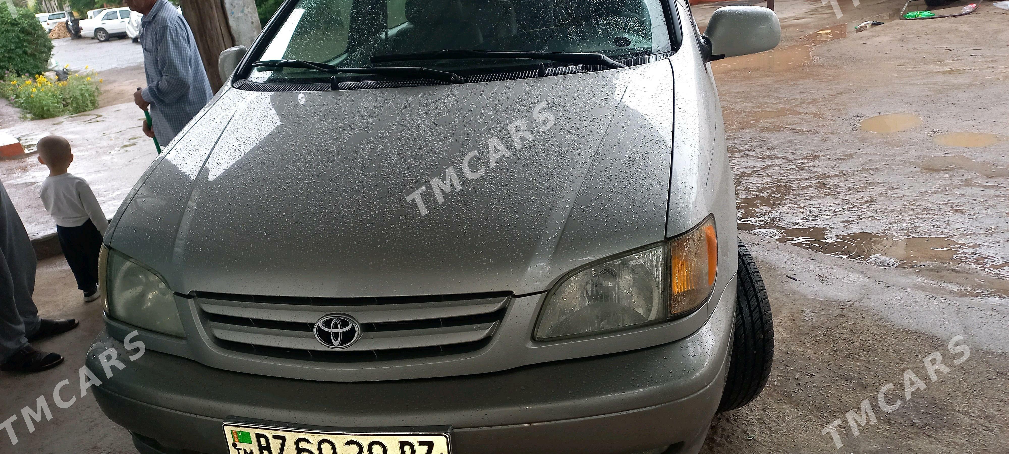 Toyota Sienna 2002 - 188 000 TMT - Daşoguz - img 10