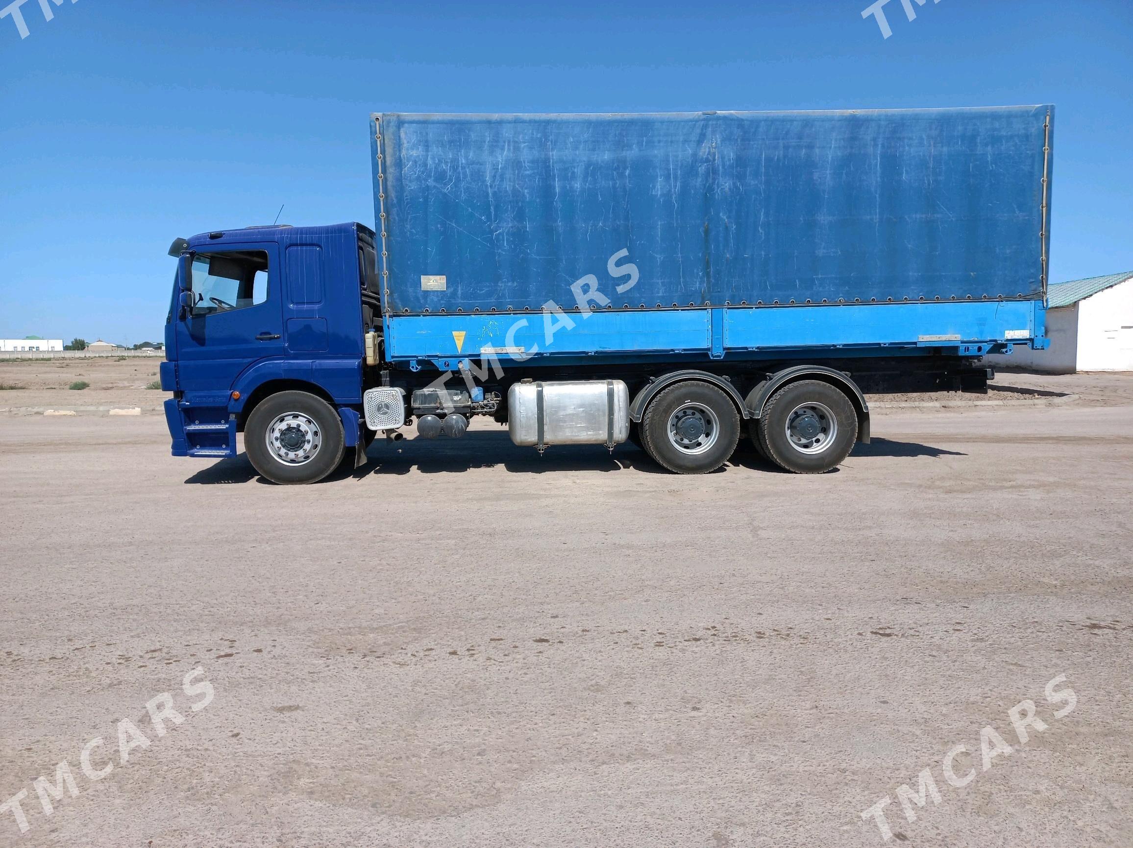 Mercedes-Benz ACTROS 3331 2004 - 500 000 TMT - Гурбансолтан Едже - img 2