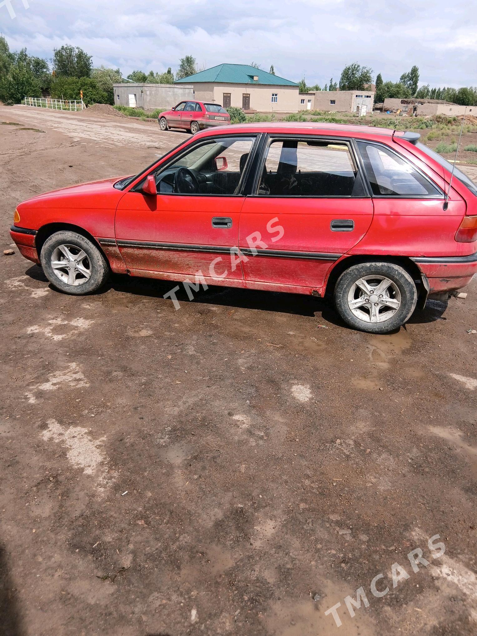 Opel Astra 1991 - 28 000 TMT - Губадаг - img 2