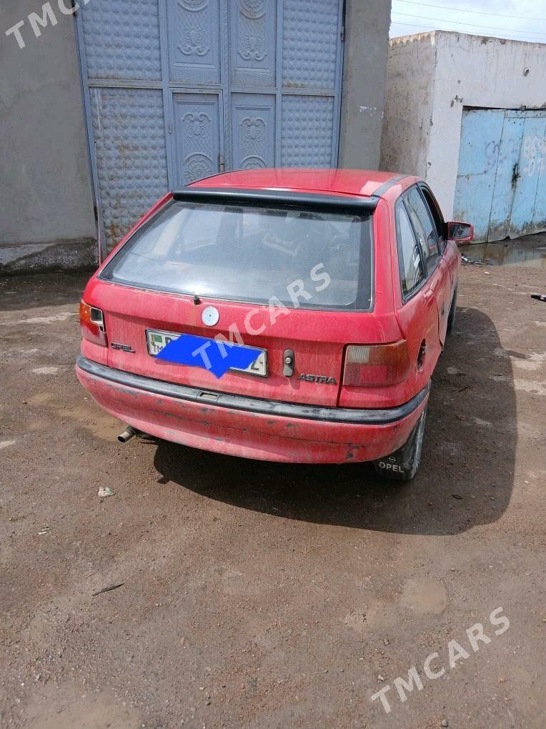 Opel Astra 1991 - 28 000 TMT - Губадаг - img 4