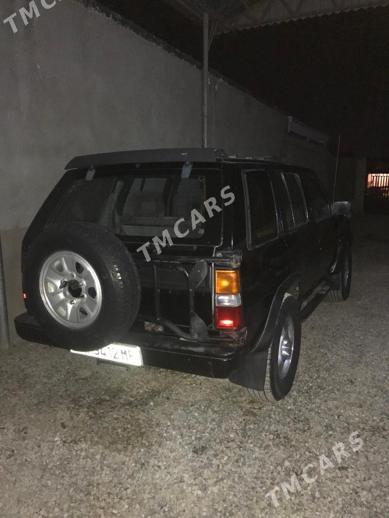 Nissan Pathfinder 1992 - 80 000 TMT - Murgap - img 8
