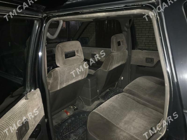 Nissan Pathfinder 1992 - 80 000 TMT - Murgap - img 7
