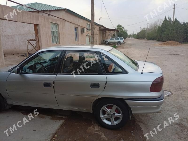 Opel Astra 1992 - 28 000 TMT - Гороглы (Тагта) - img 5