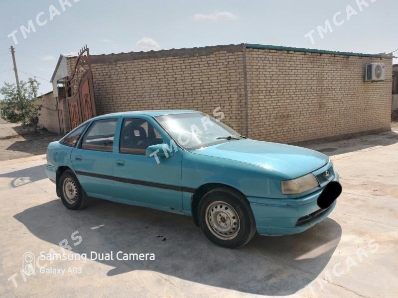 Opel Vectra 1993 - 15 000 TMT - Mary - img 5