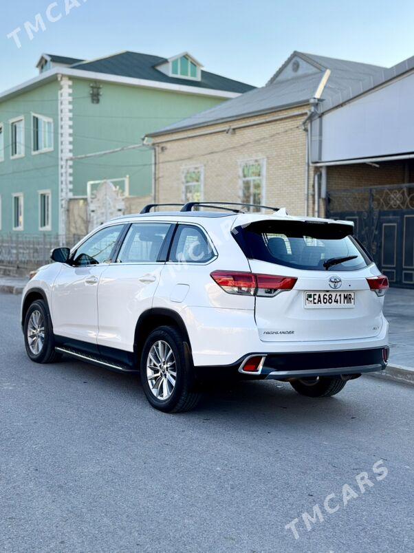 Toyota Highlander 2019 - 440 000 TMT - Мары - img 3
