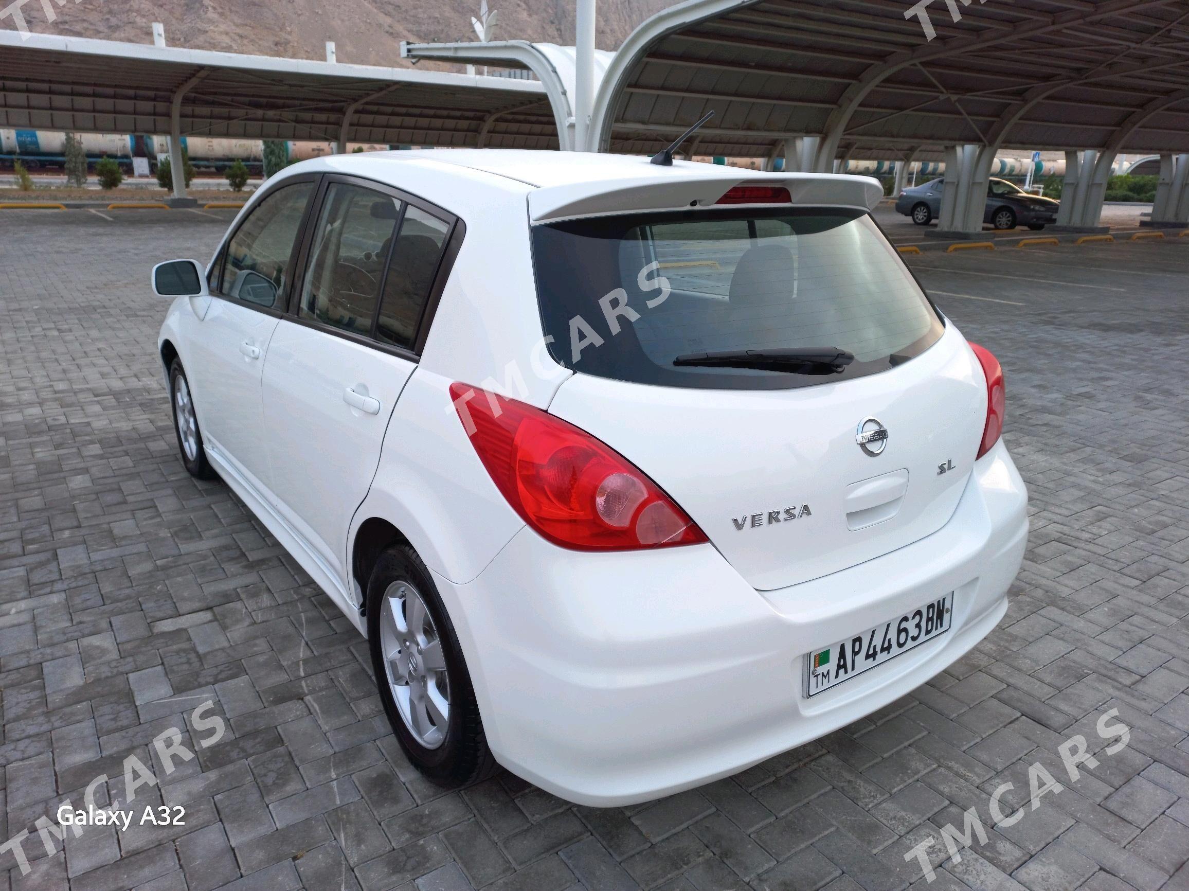 Nissan Versa 2012 - 95 000 TMT - Türkmenbaşy - img 4