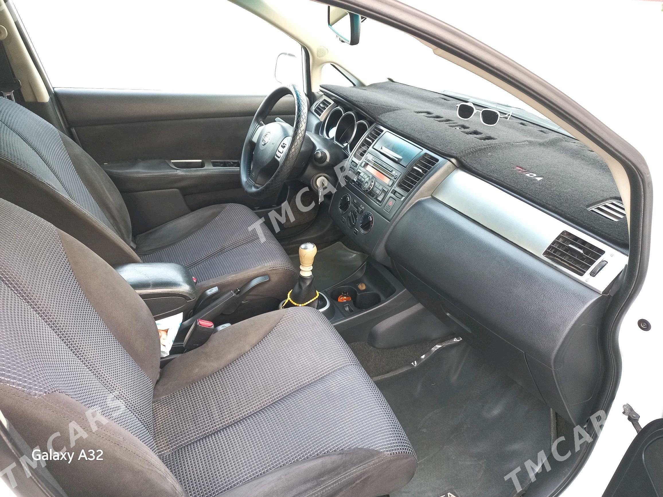 Nissan Versa 2012 - 95 000 TMT - Türkmenbaşy - img 3