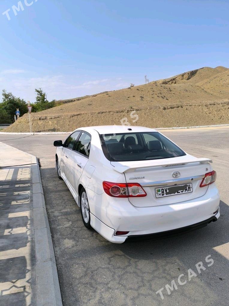 Toyota Corolla 2013 - 173 000 TMT - Гёкдепе - img 5