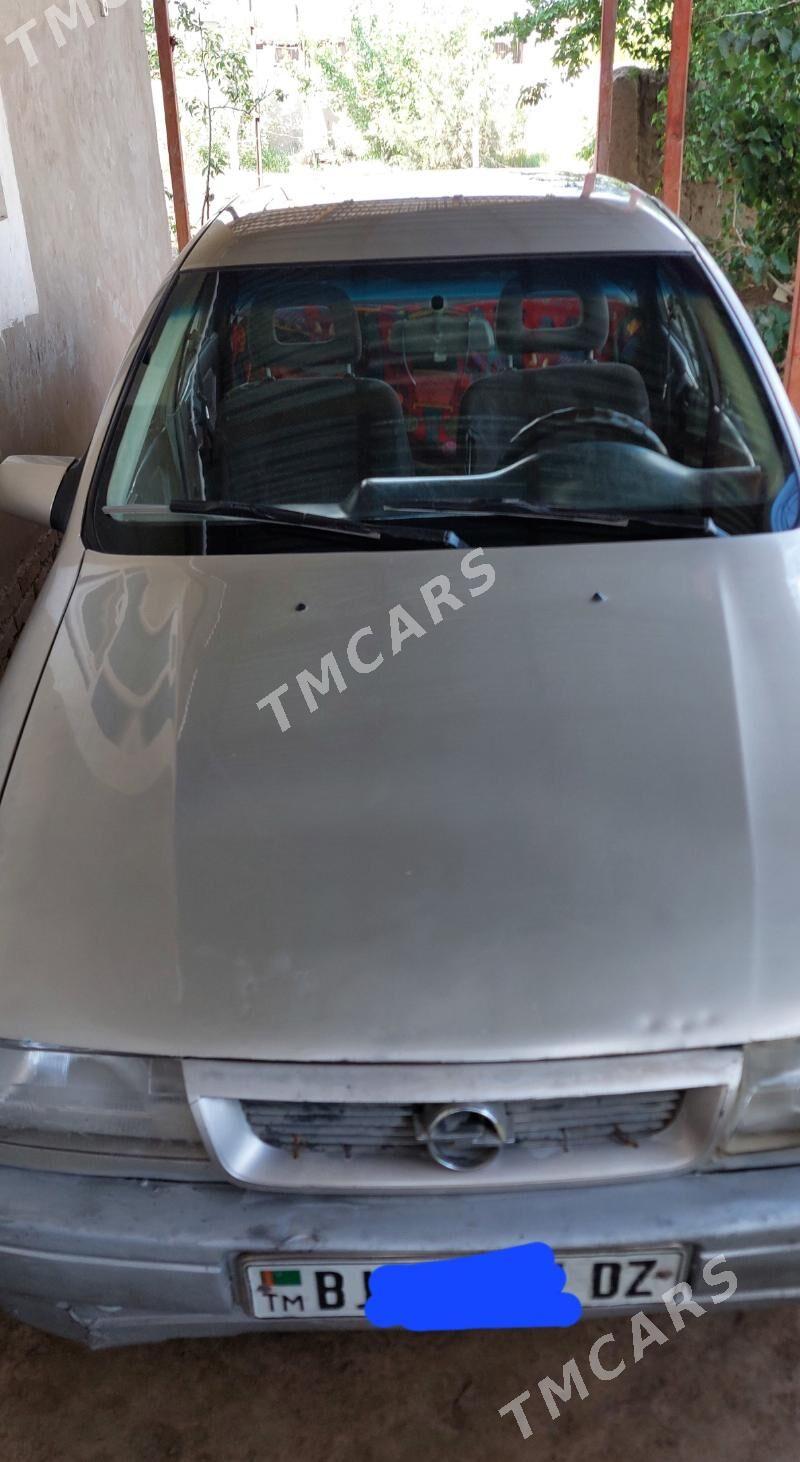 Opel Vectra 1992 - 30 000 TMT - Şabat etr. - img 2