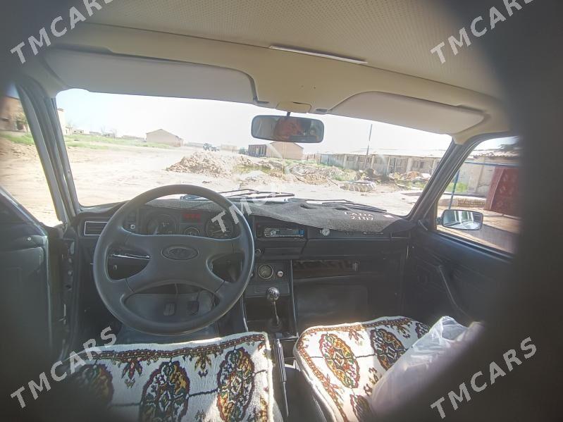 Lada 2105 2010 - 44 000 TMT - Каракумский этрап - img 4
