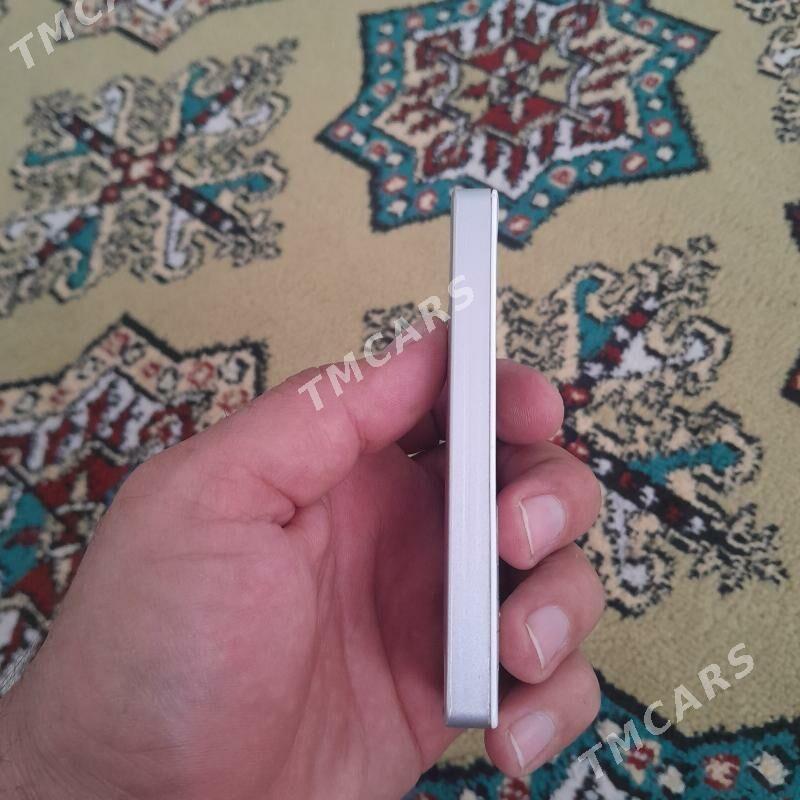 Nokia 515 - Анев - img 4