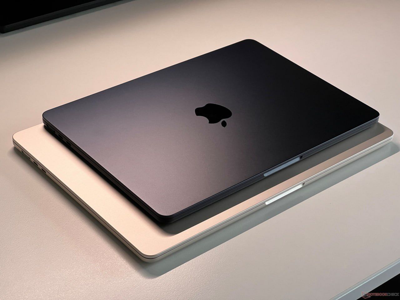 MacBook Air13/M2/16GB/256GB - Ашхабад - img 2