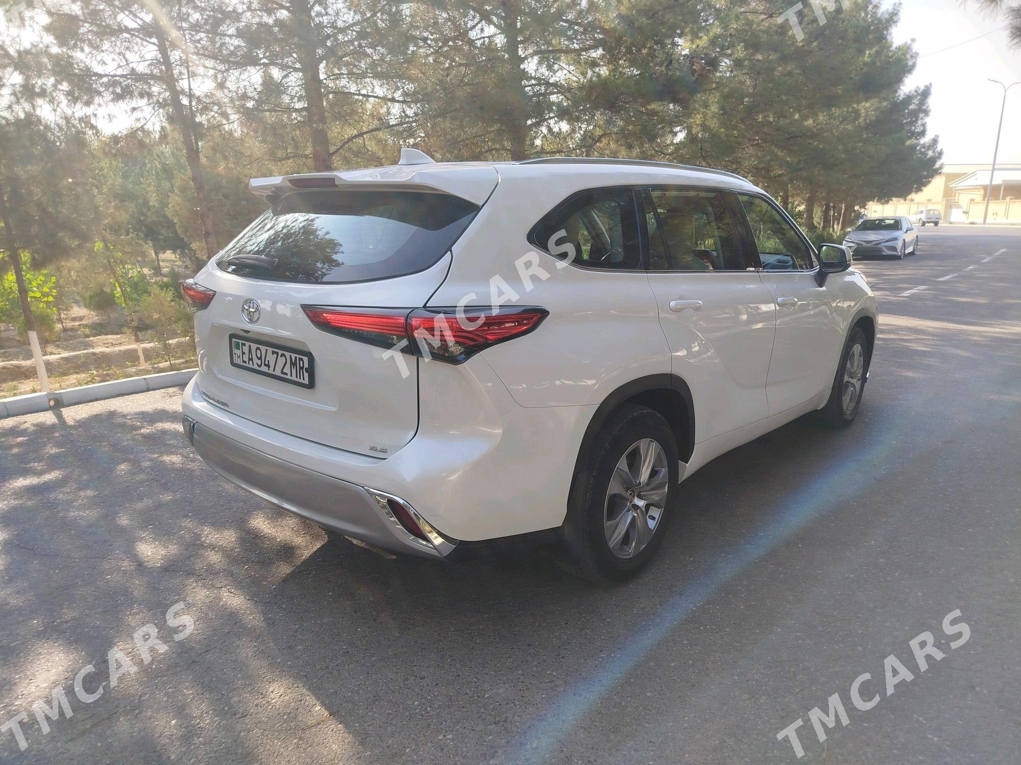 Toyota Highlander 2021 - 540 000 TMT - Мары - img 5