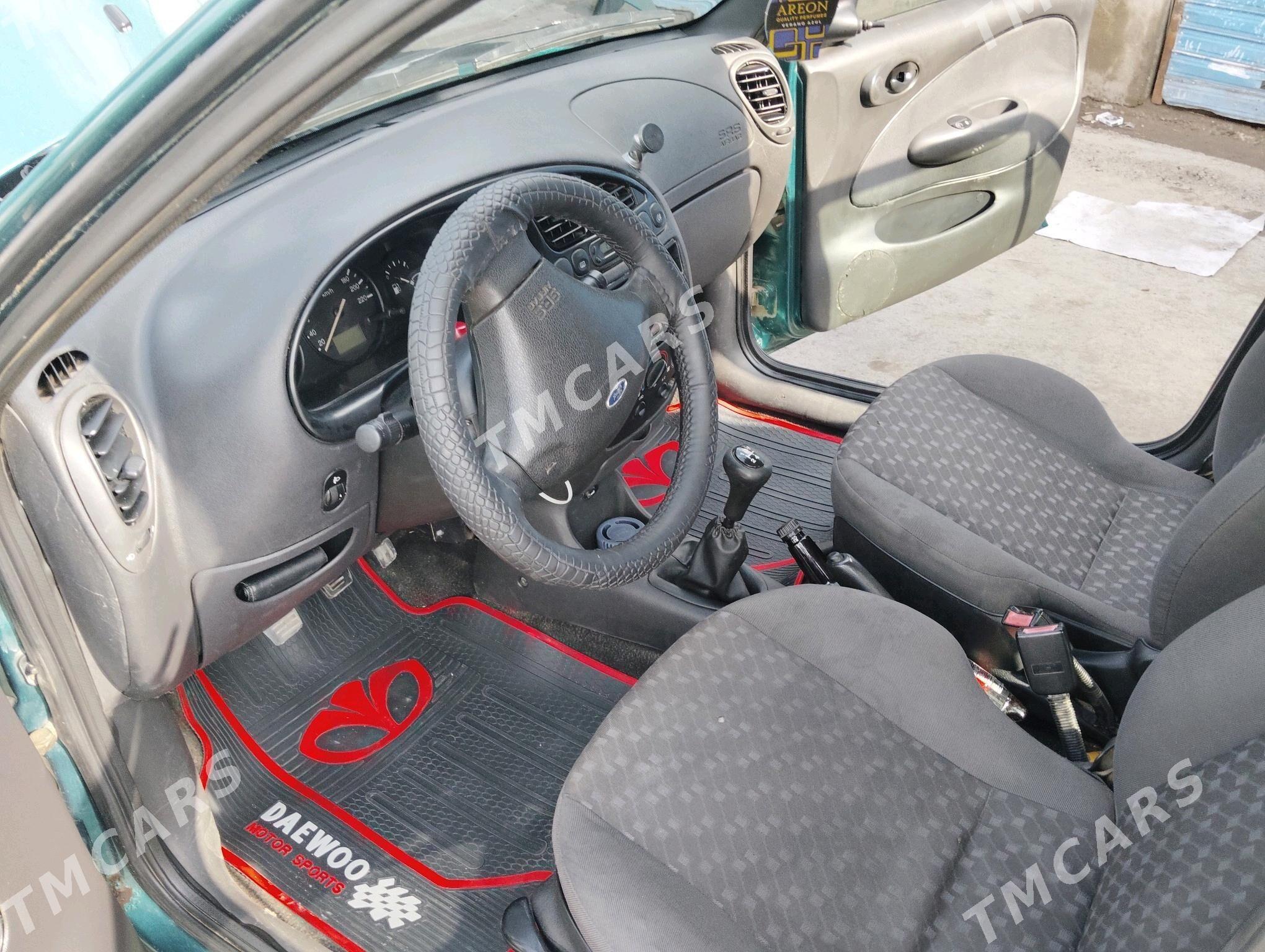 Ford Fiesta 2001 - 30 000 TMT - Дашогуз - img 2